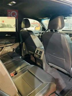 ڤۆڵکسواگن ئەتڵەس کرۆس سپۆرت